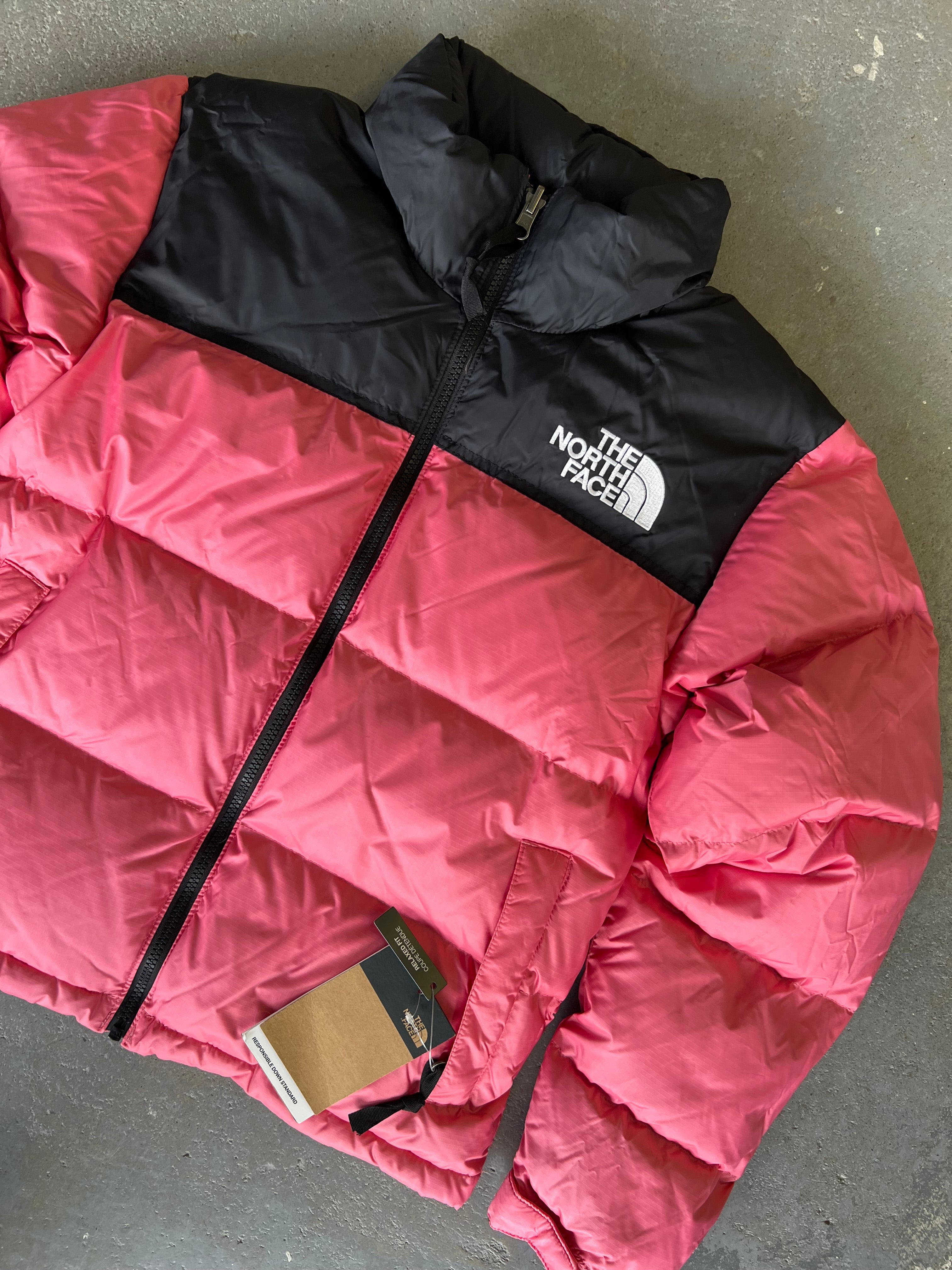 NEW The North face 1996 Pink/Black Nuptse Puffer - Size M(W)