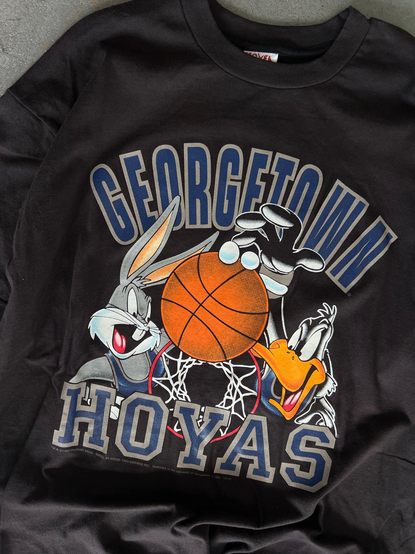 94’ Georgetown Hoyas ‘’Bugs & Ducks’’ tee- Sz XL