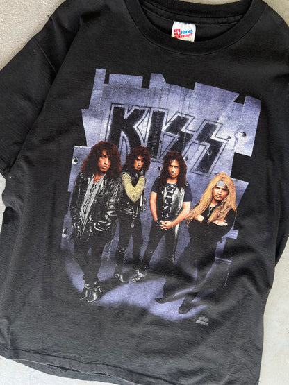 92’ KISS ‘’ Revenge’’ tee- Sz XL