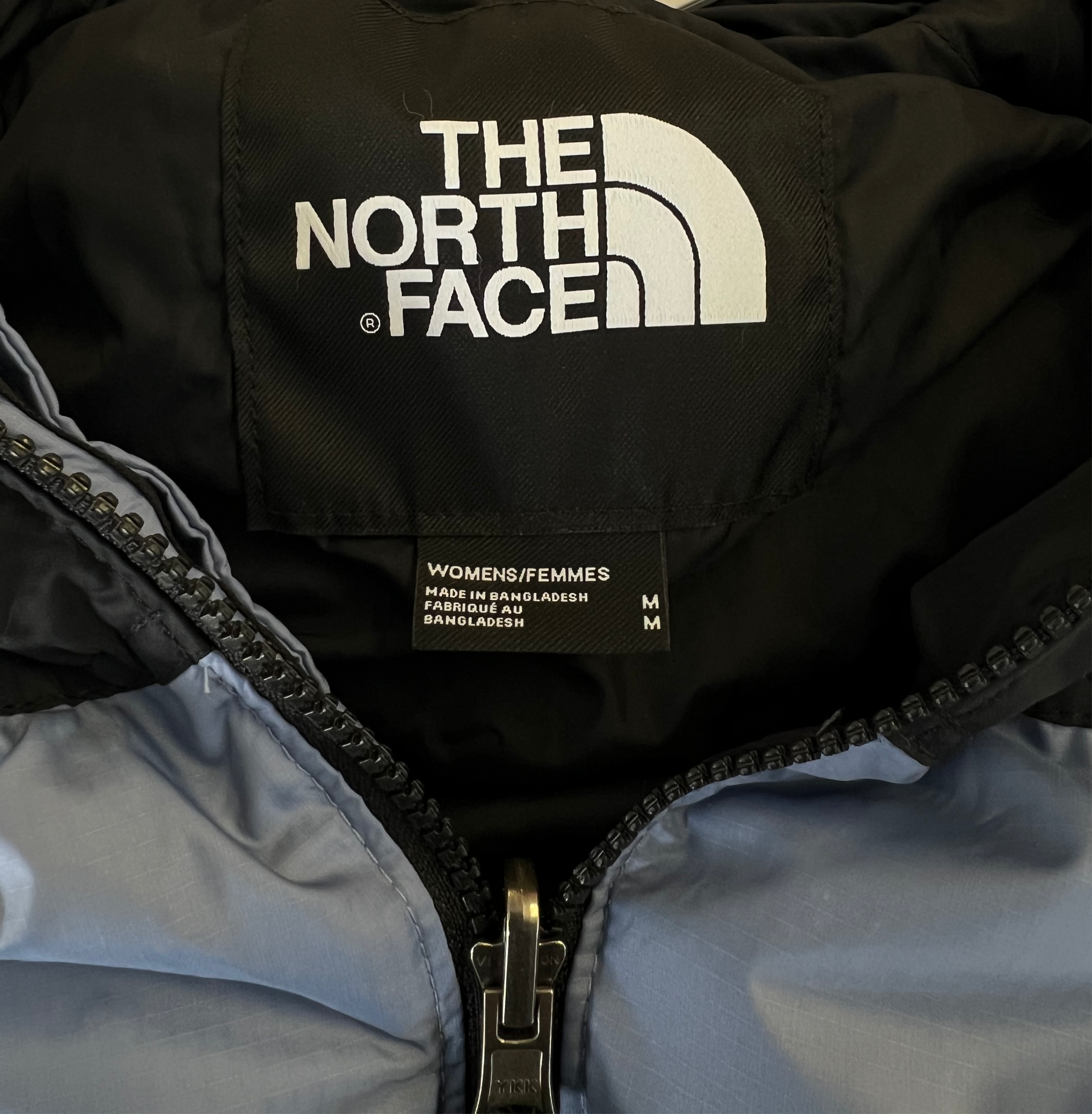 NEW The North face 1996 light blue/Black Nuptse Puffer - Size M(W)