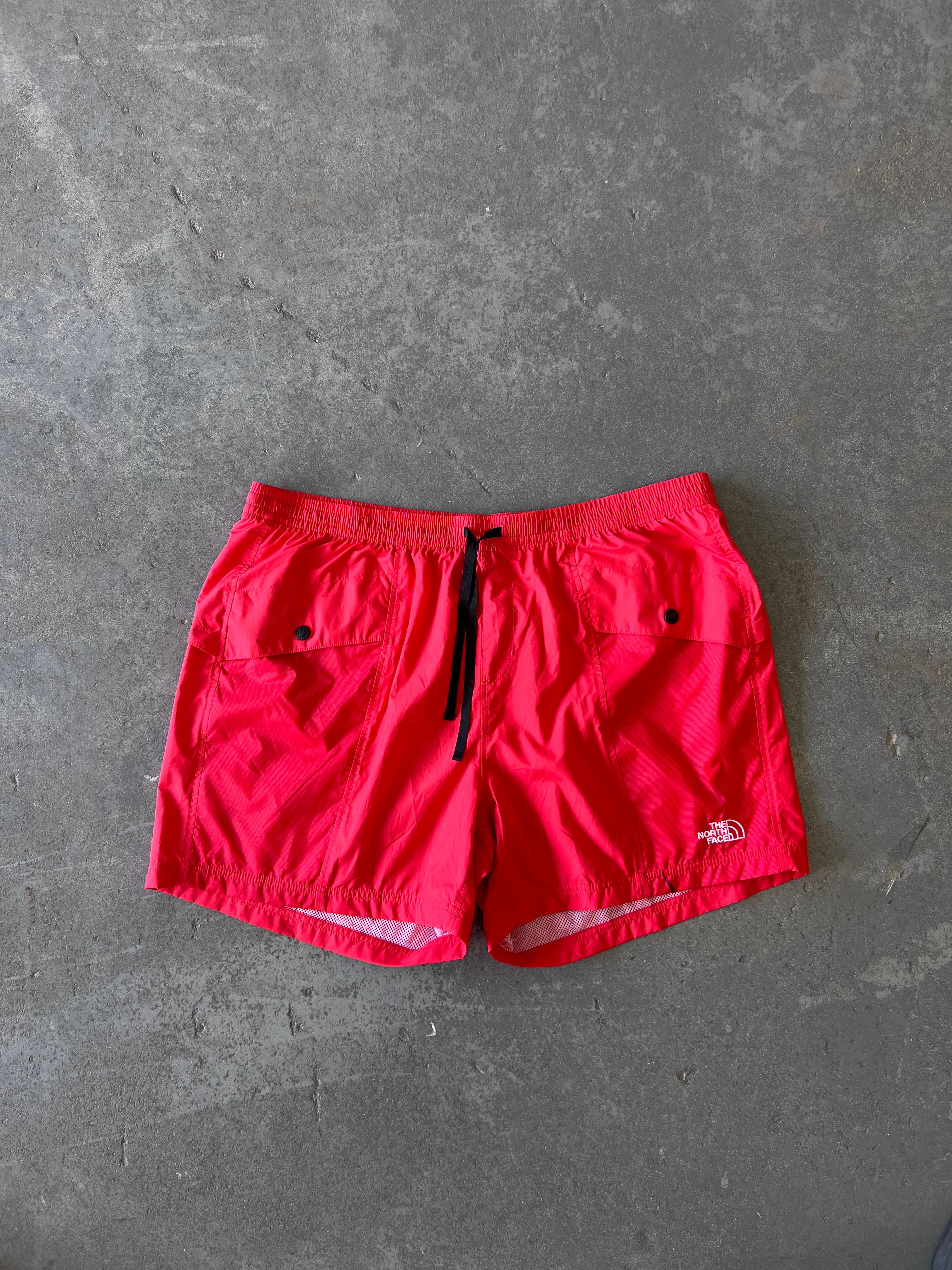 The North Face Outline Horizon red trunk Short - Sz XL(W)