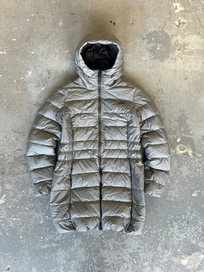 The North Face Mid-lenght  Grey Puffer Jacket- Size L(W)