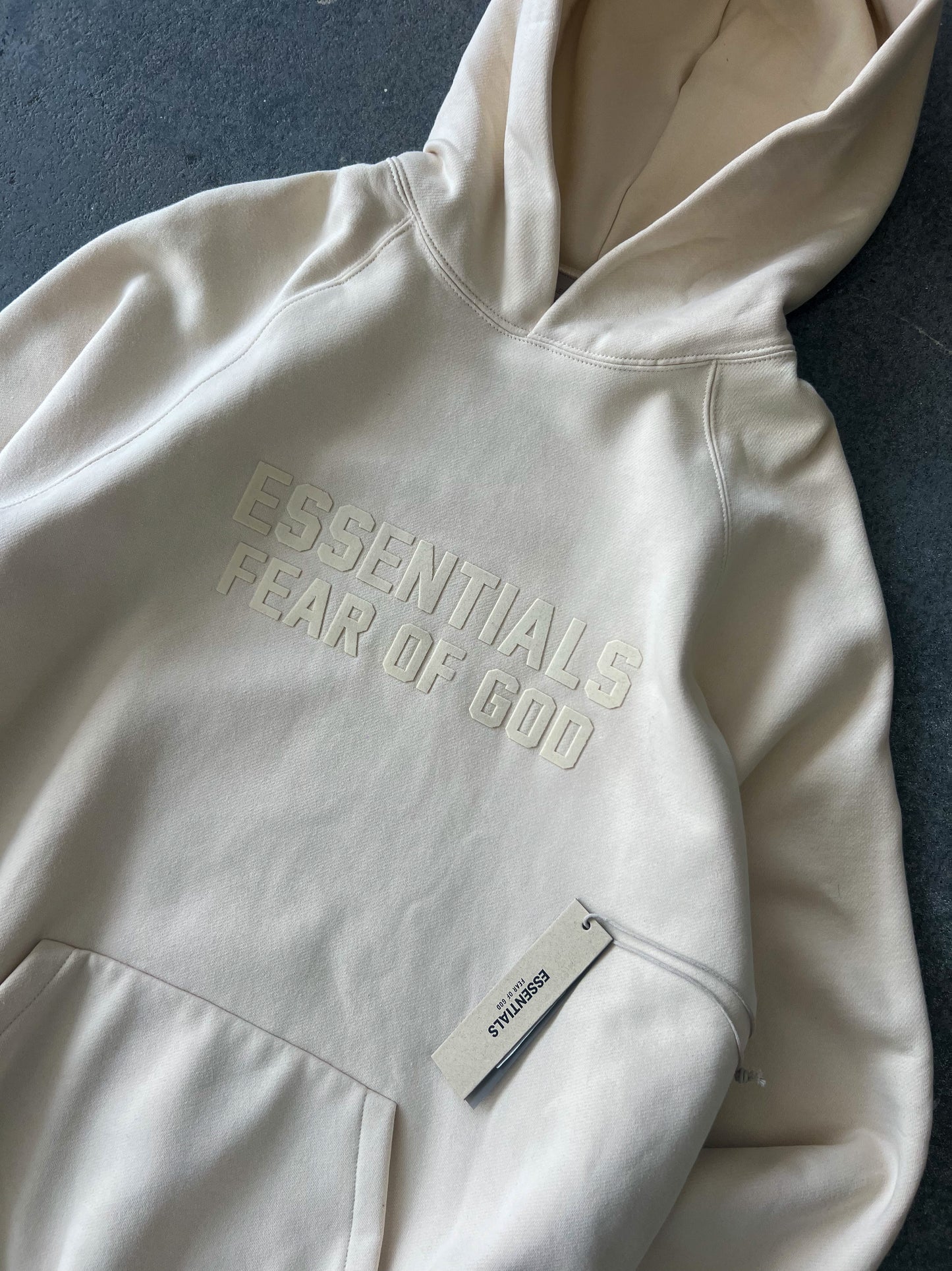 Essentials Egg Shell hoodie - Sz XL