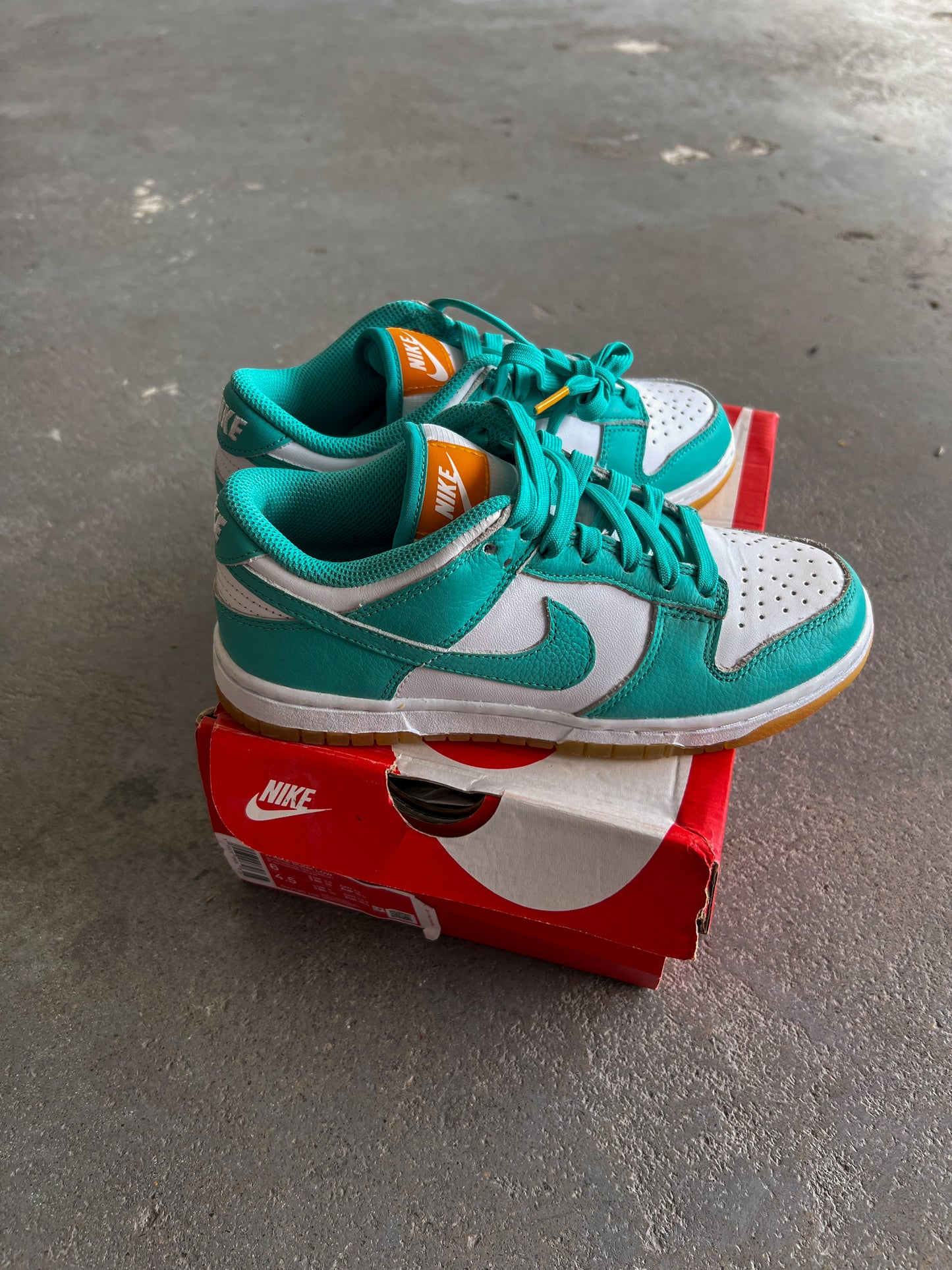 Nike Dunk low “Washed Teal” - Sz 6W/4.5US