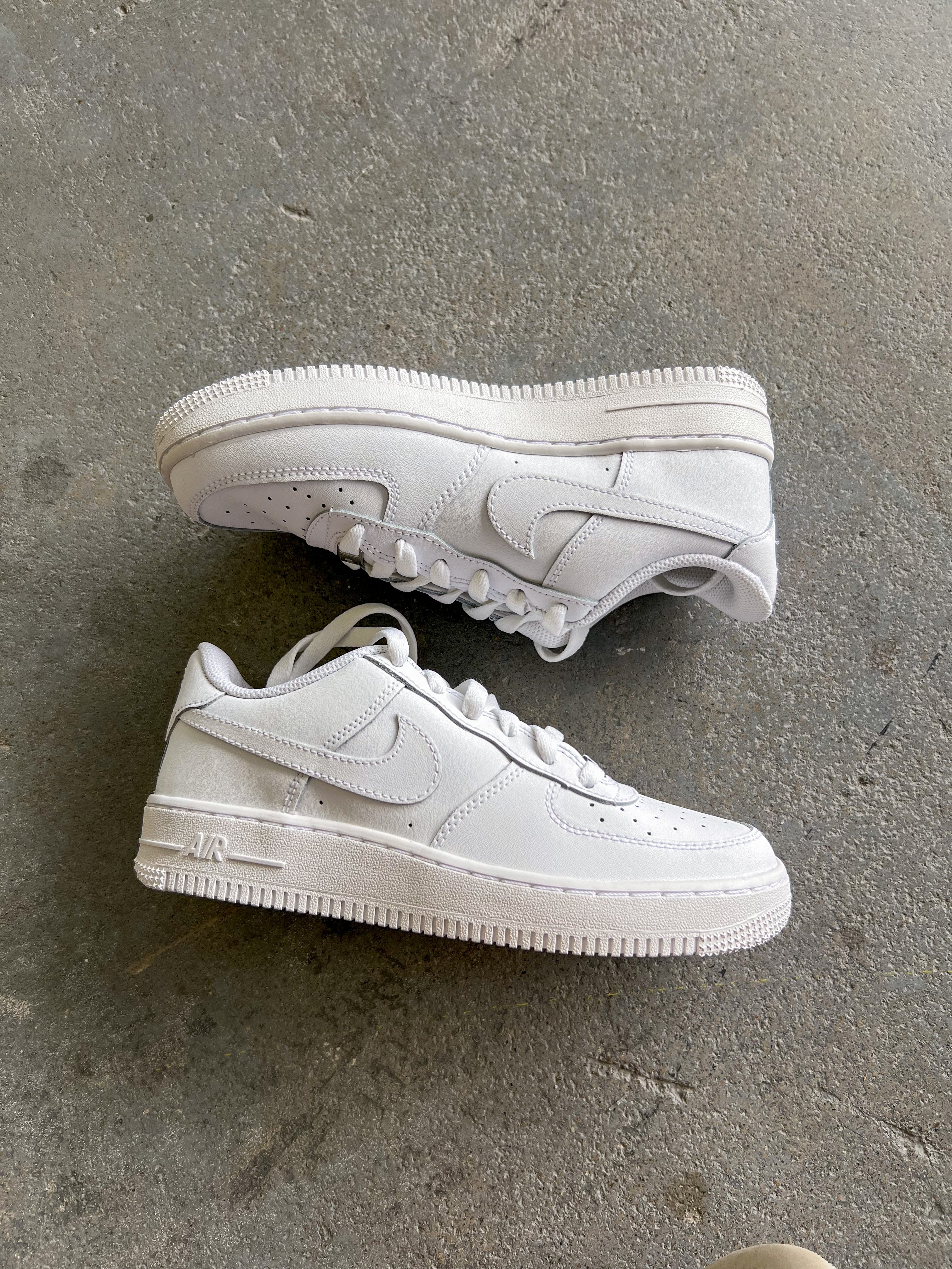 Air Force 1 LE (GS) - Sz 7W