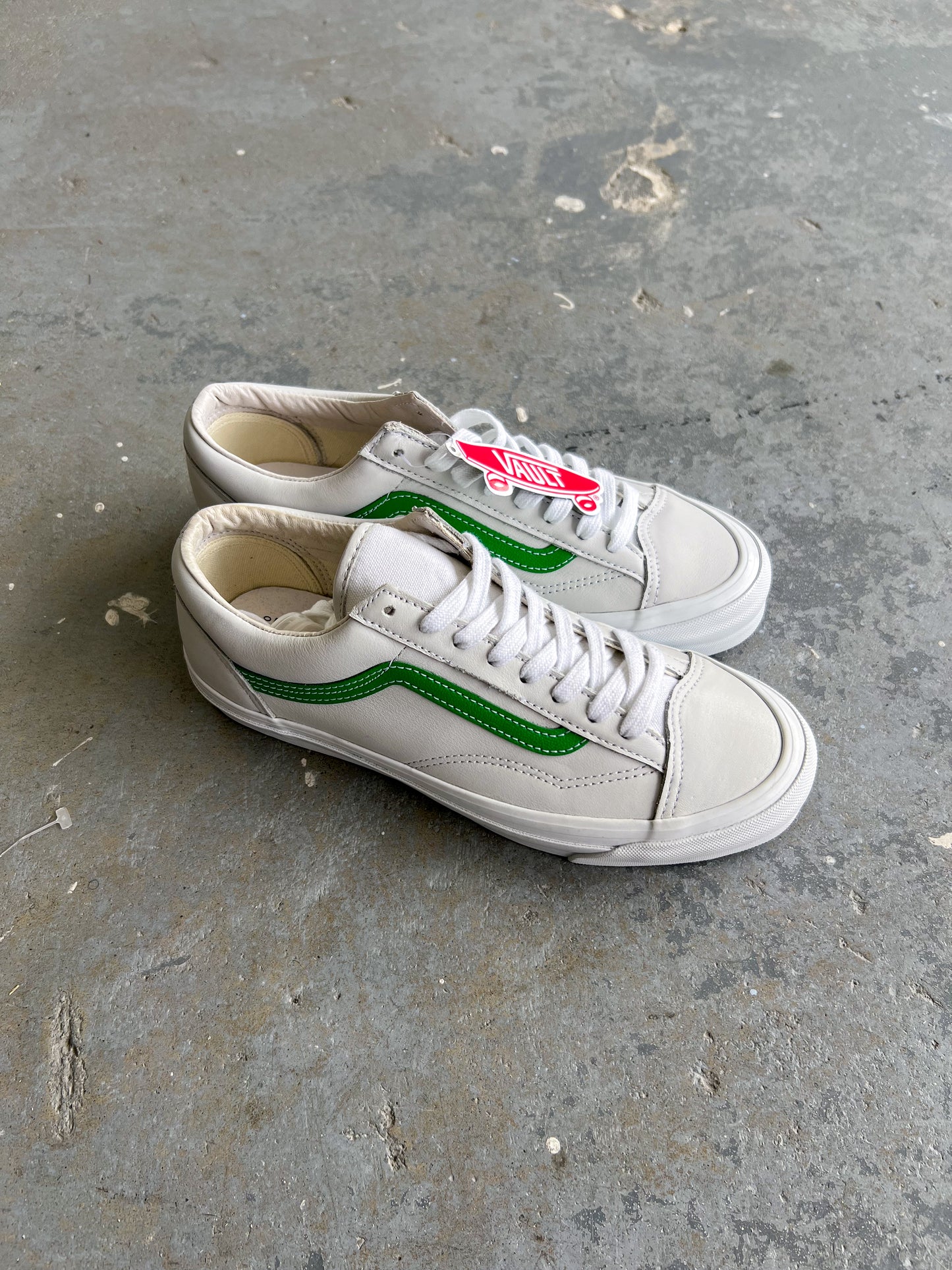 Vans Vault OG Style 36 Lx - Sz 8.5US