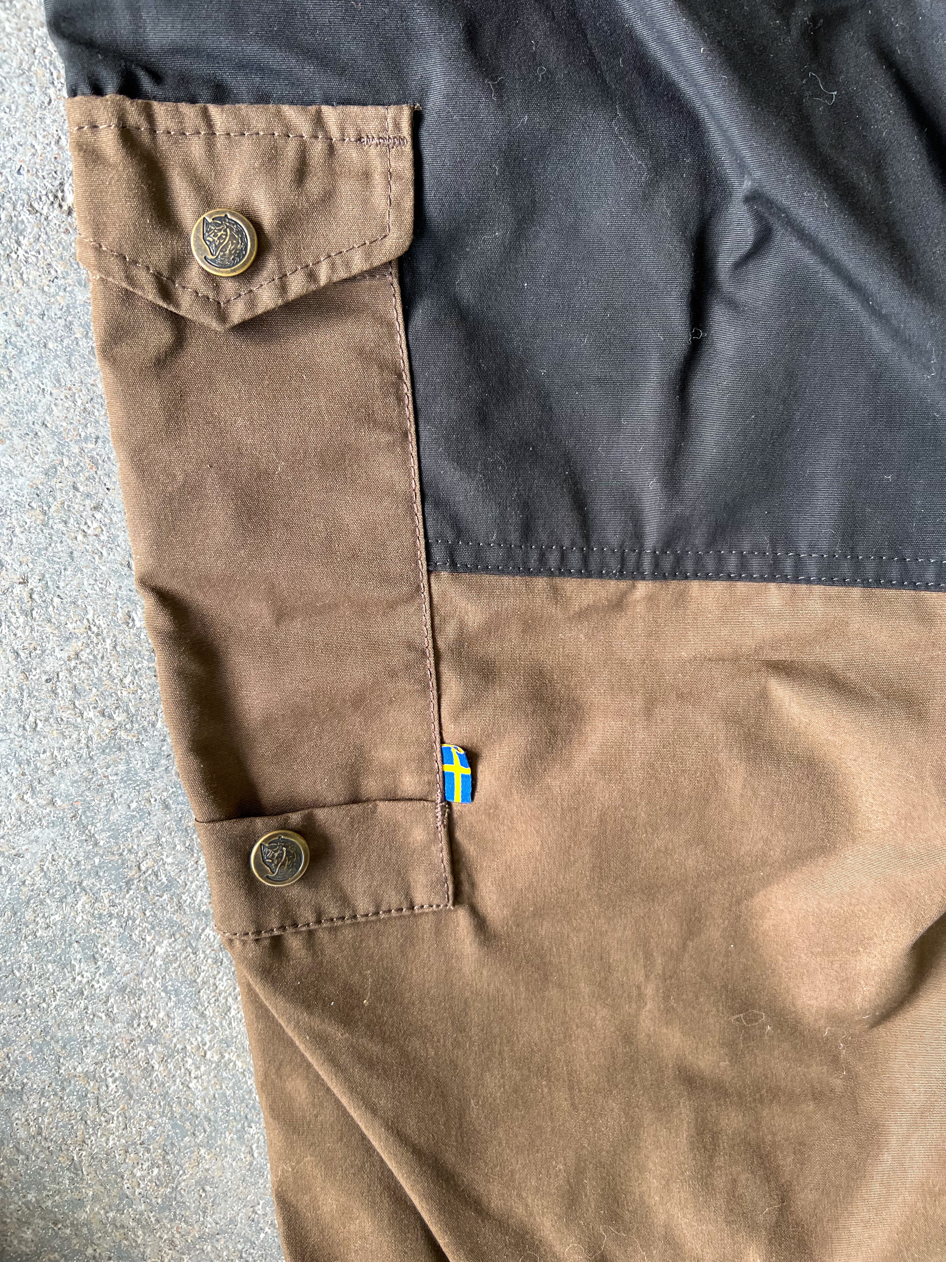 New Fjall raven g-1000 two tone black/olive cargo multi-pocket pants