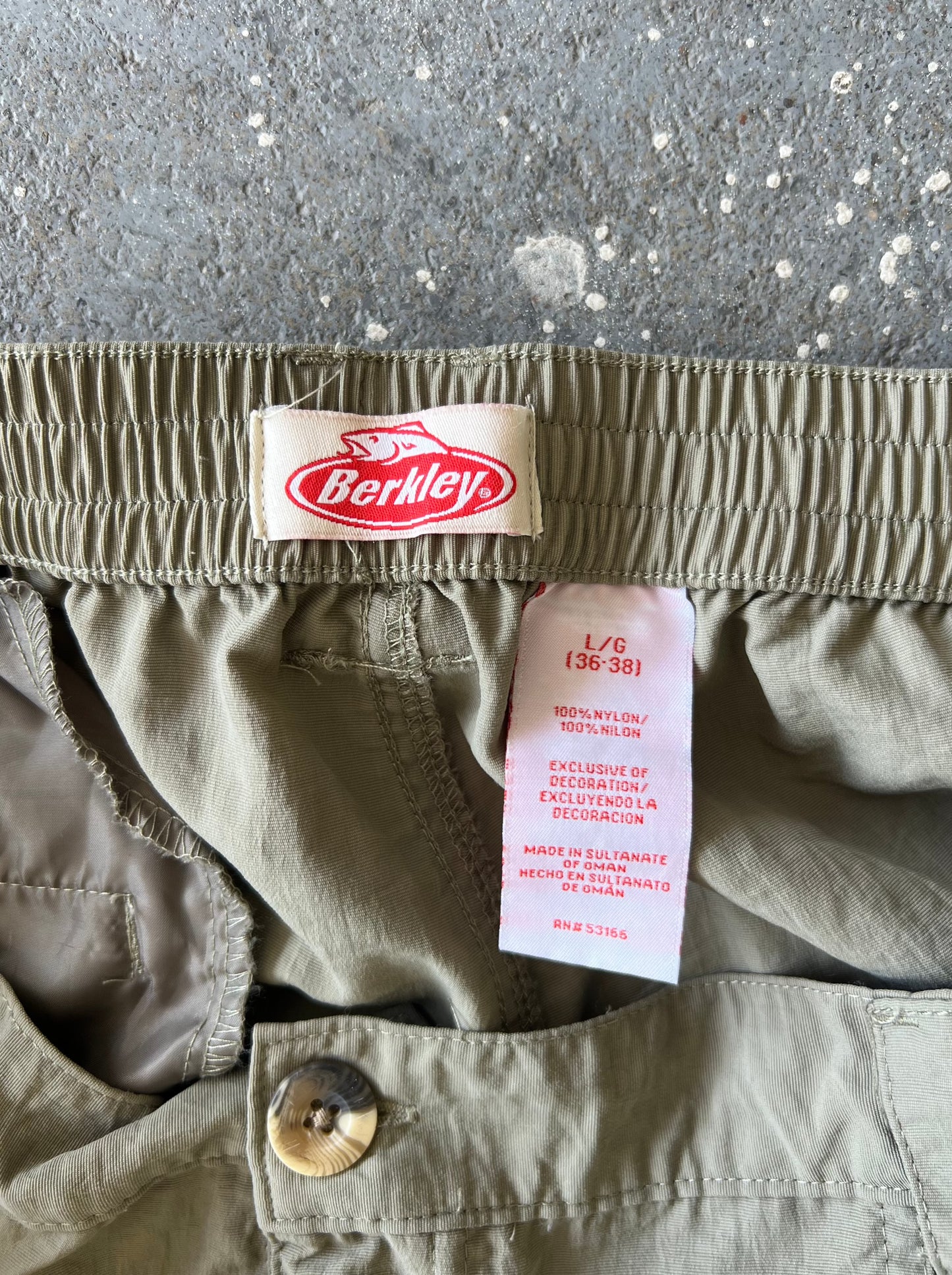 Berkley convertible beige hiking pants -Sz Large