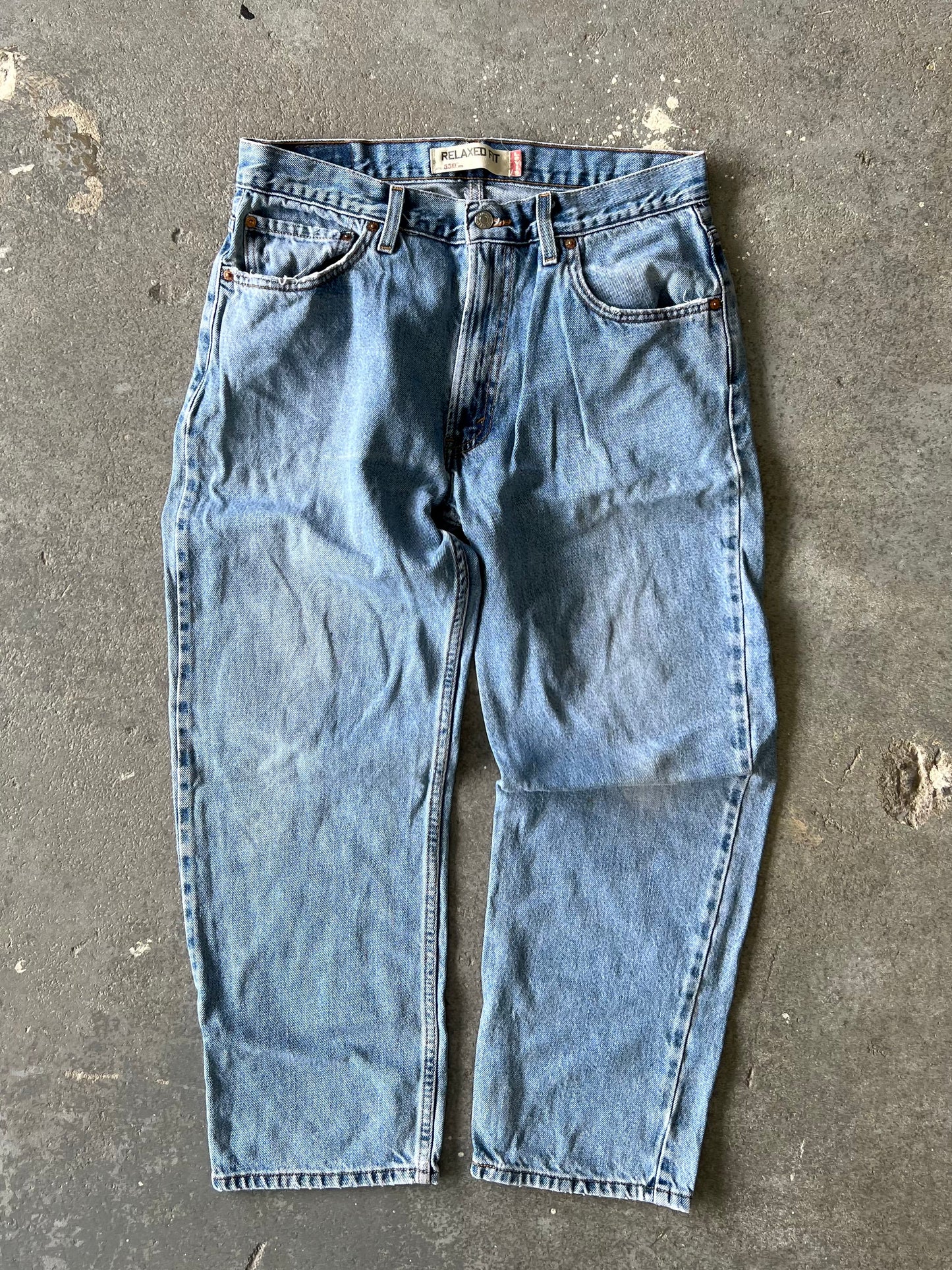 Levi's 550 relaxed fit blue jeans - Sz 34x29