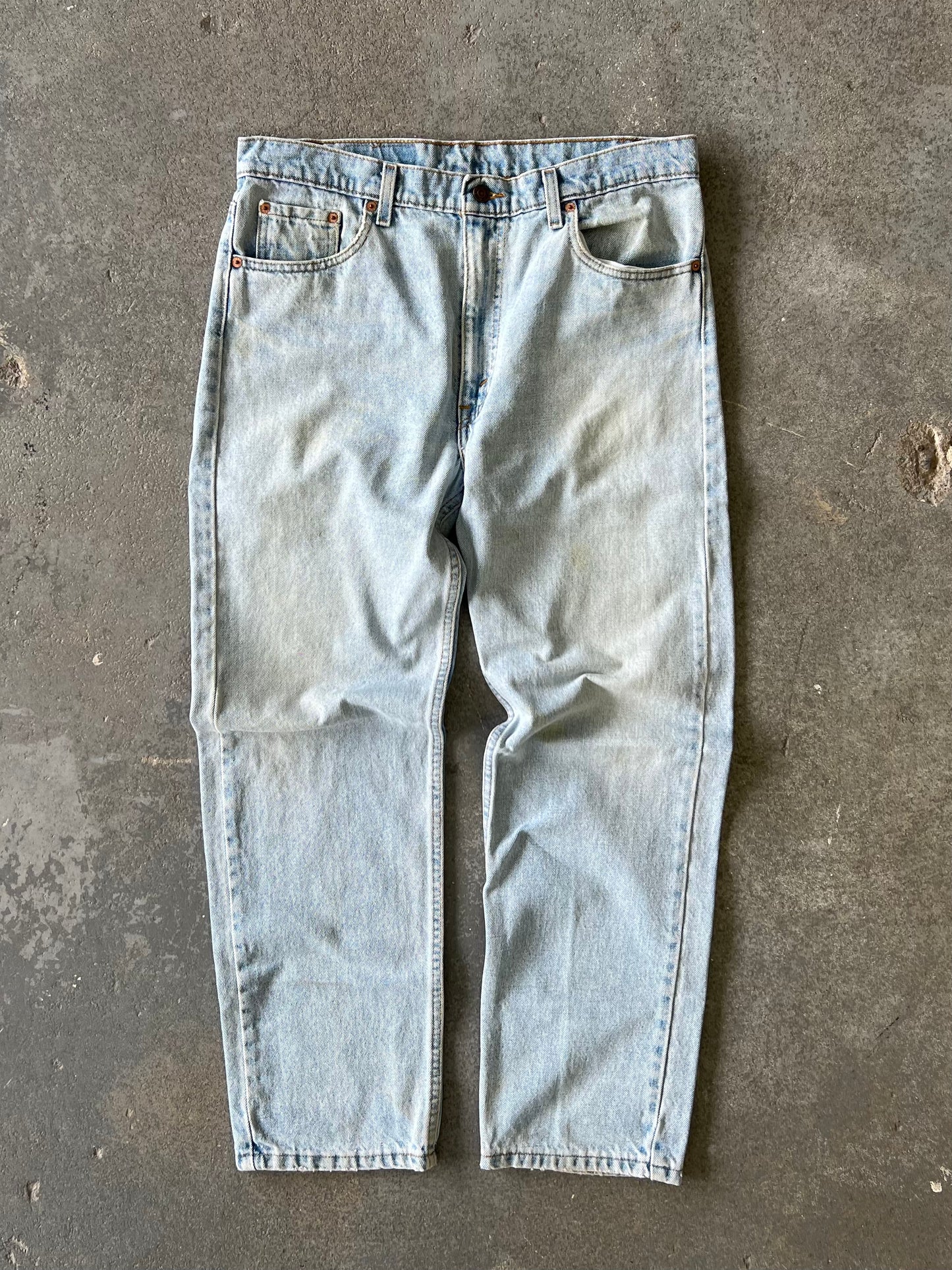 90s Levi's 505 Light wash - Sz 36x30