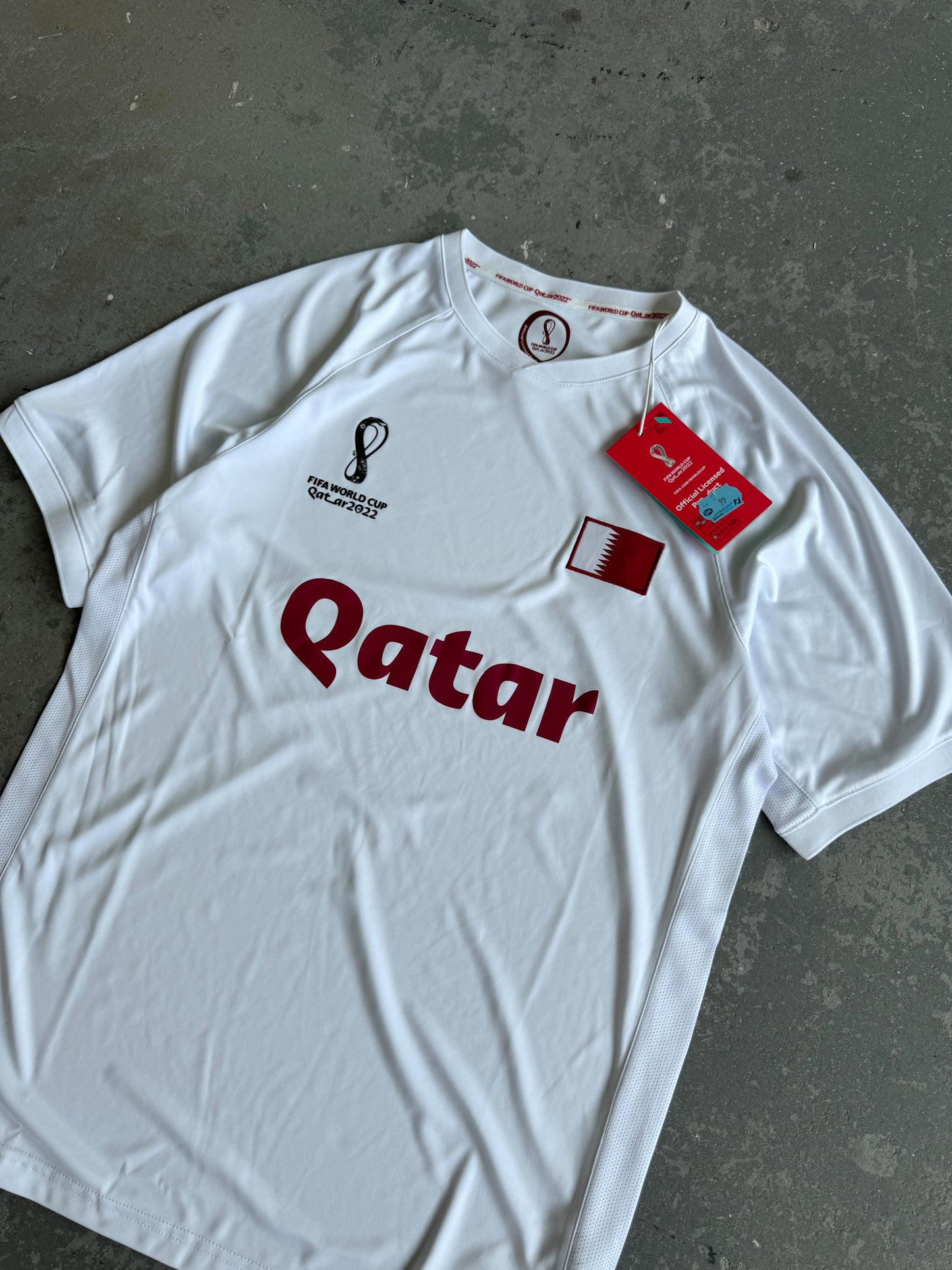 FWC Qatar 2022 Qatar away soccer jersey - Sz M