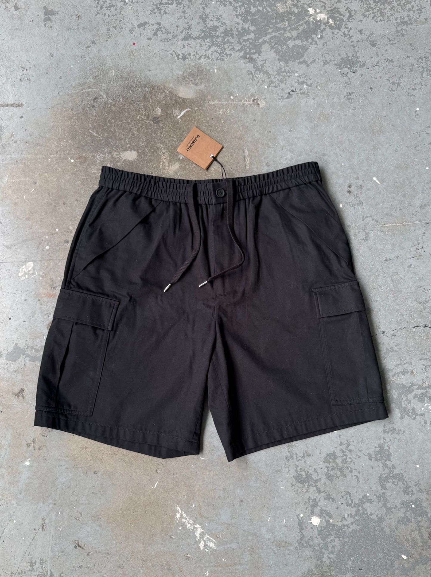 NEW Burberry Capleton Short - Sz L