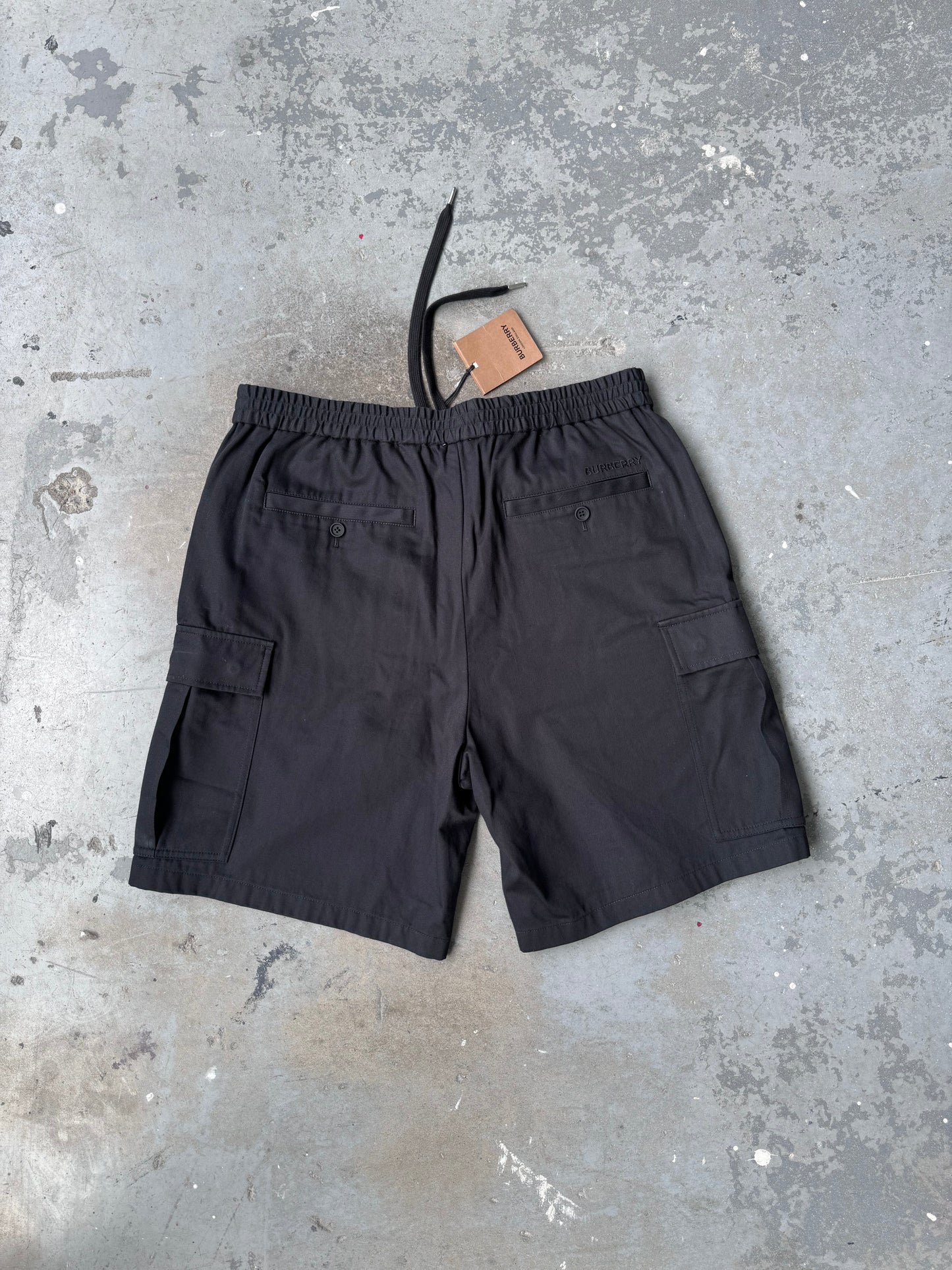 NEW Burberry Capleton Short - Sz L