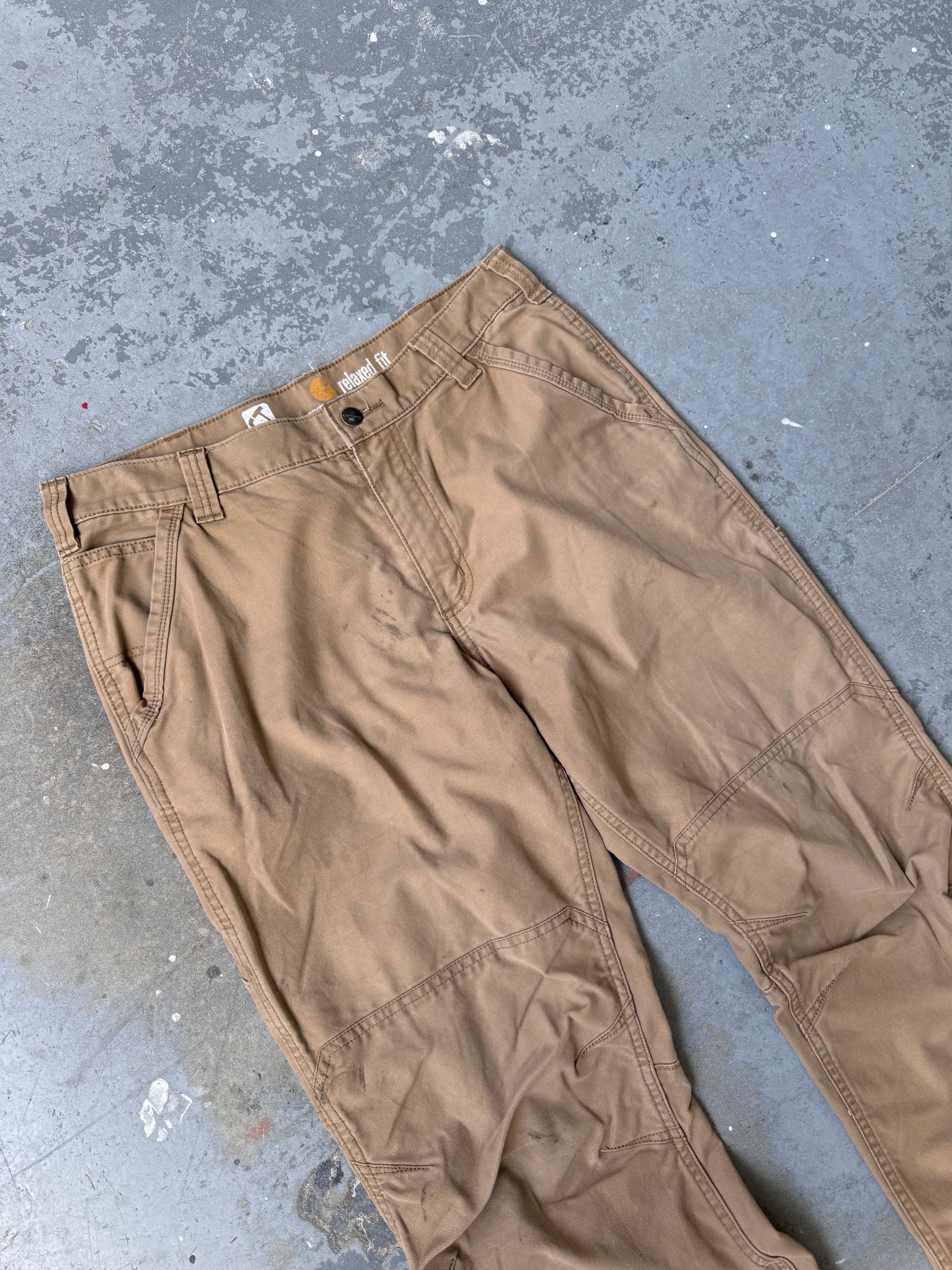 Carhartt relaxed fit light workpants Sz 34x32 stained*