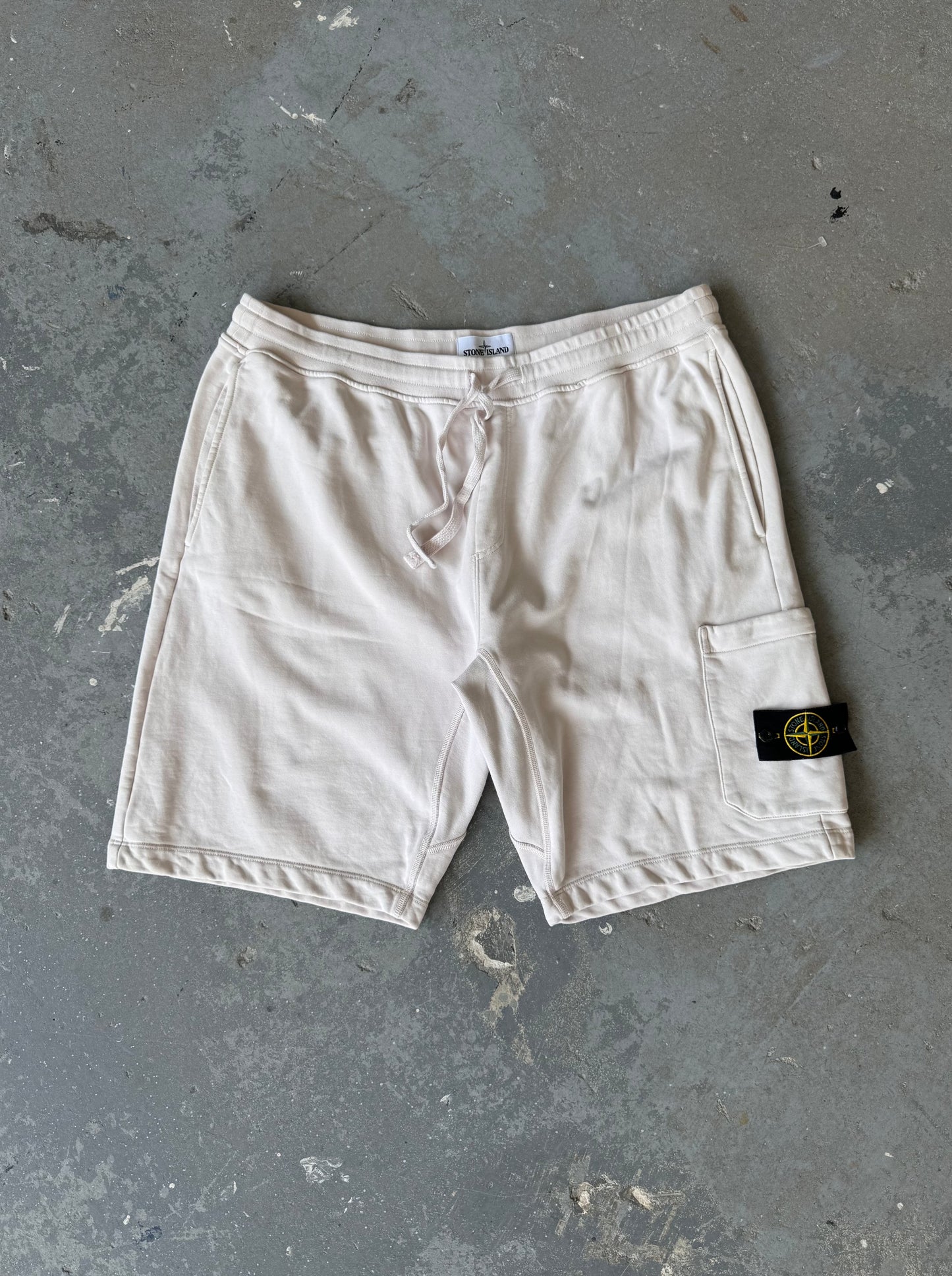 Stone Island off-White Sweat-Short - Sz XXXL