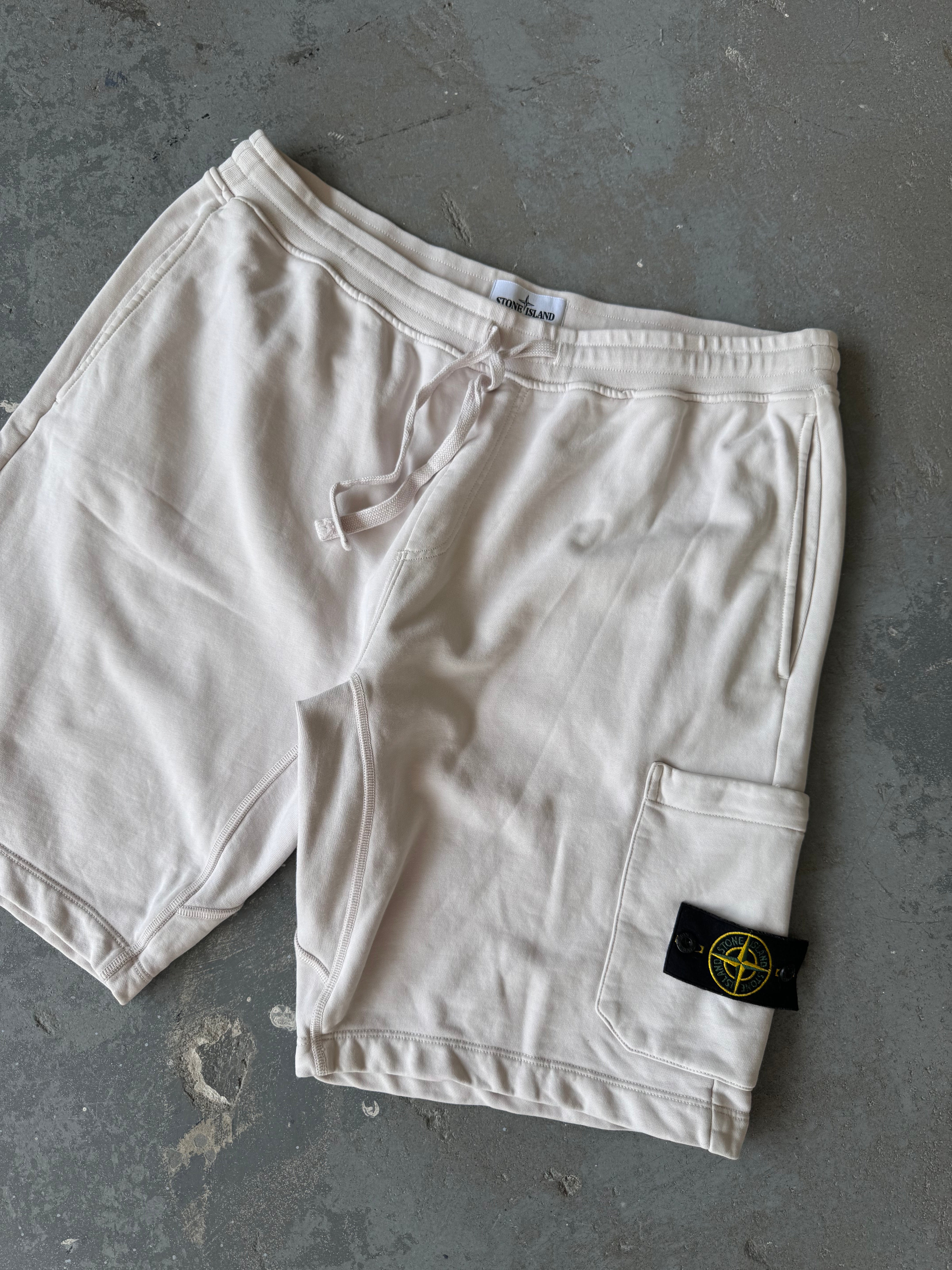 Stone Island off-White Sweat-Short - Sz XXXL