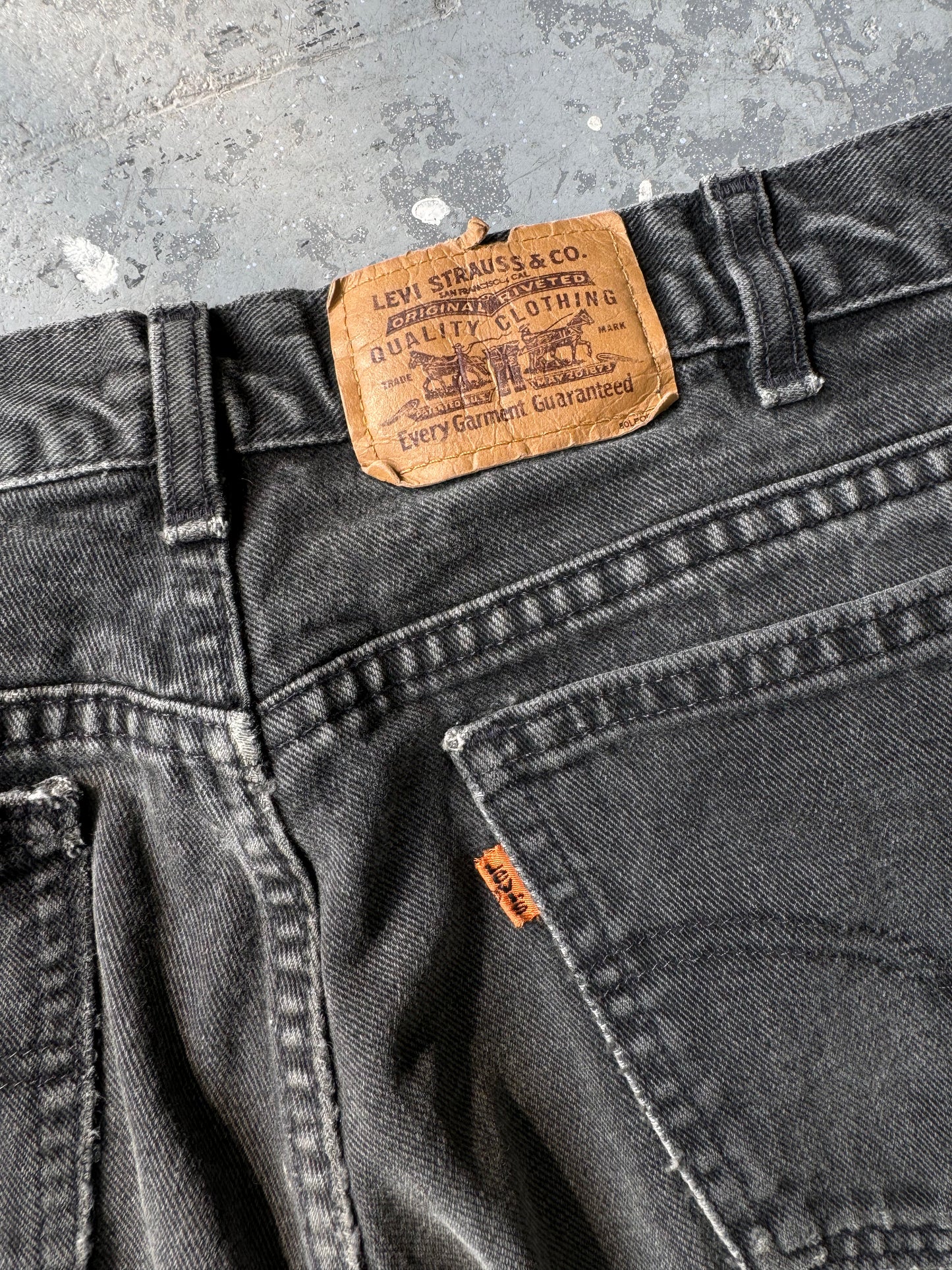 Levis orange tab black faded jeans - Sz 36x32