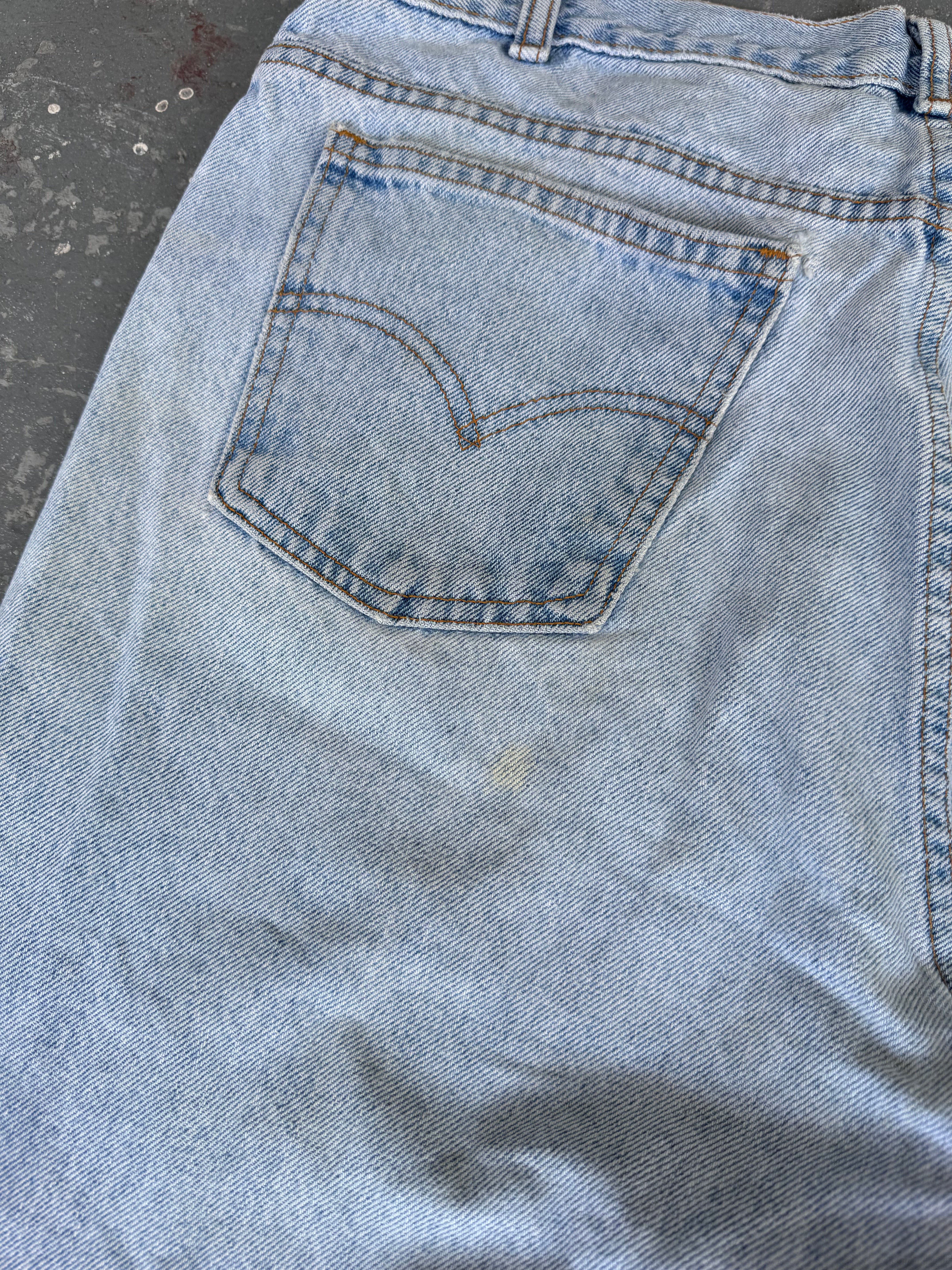 80s Levi's Orange tab light wash jeans - Sz 36x30