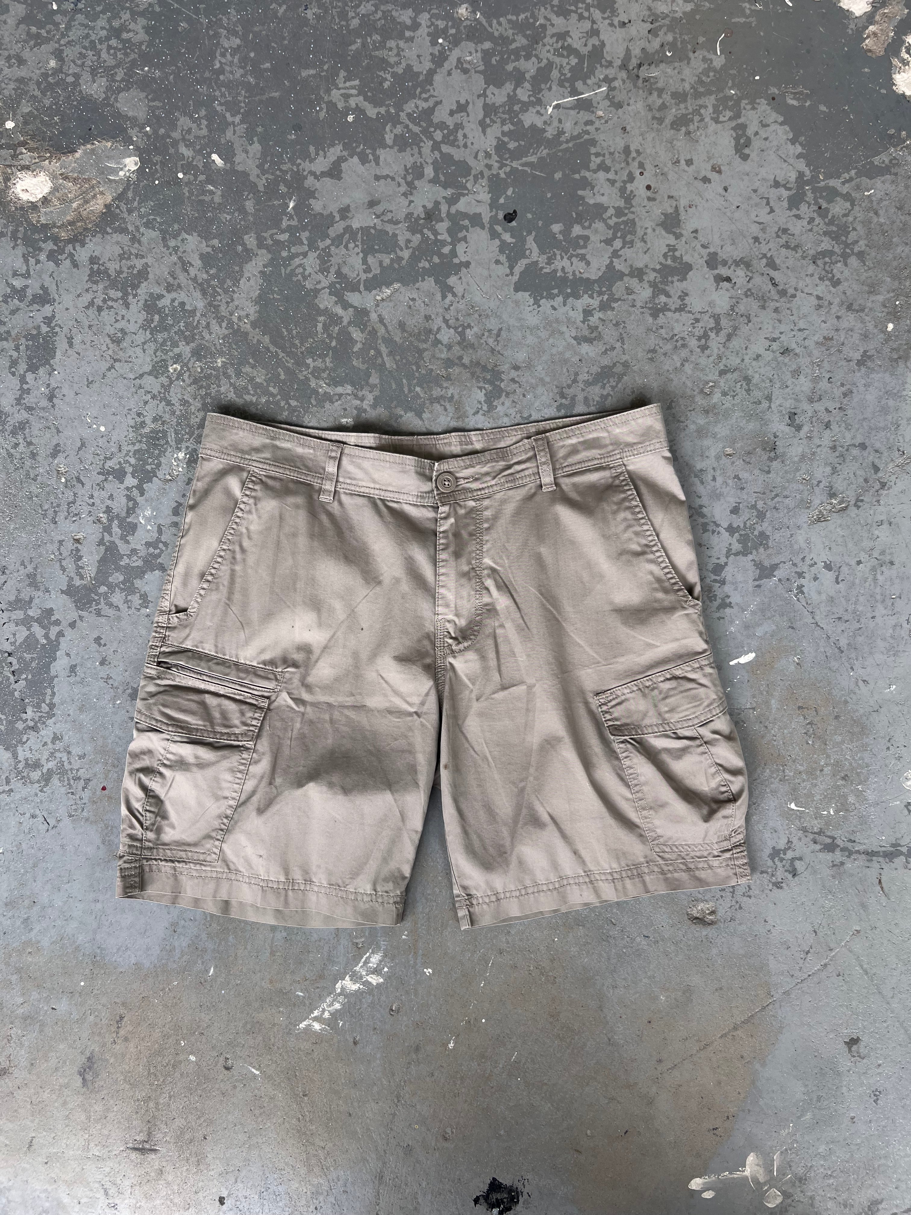 Columbia Beige Cargo short - 34US